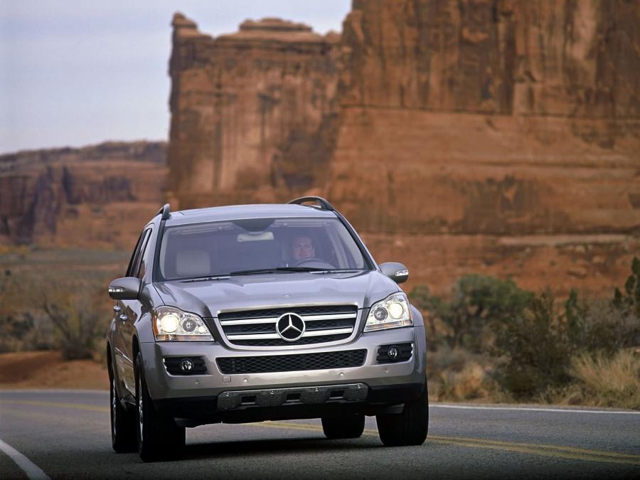  Mercedes-Benz GL450 4Matic 2007 года  (фото 92 из 114)